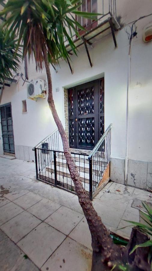 Stanza Sicilia Bedda Apartment Palermo Exterior photo